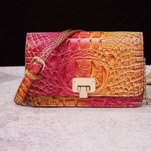 Elegant Multicolor Croc-Embossed Women's Crossbody Bag